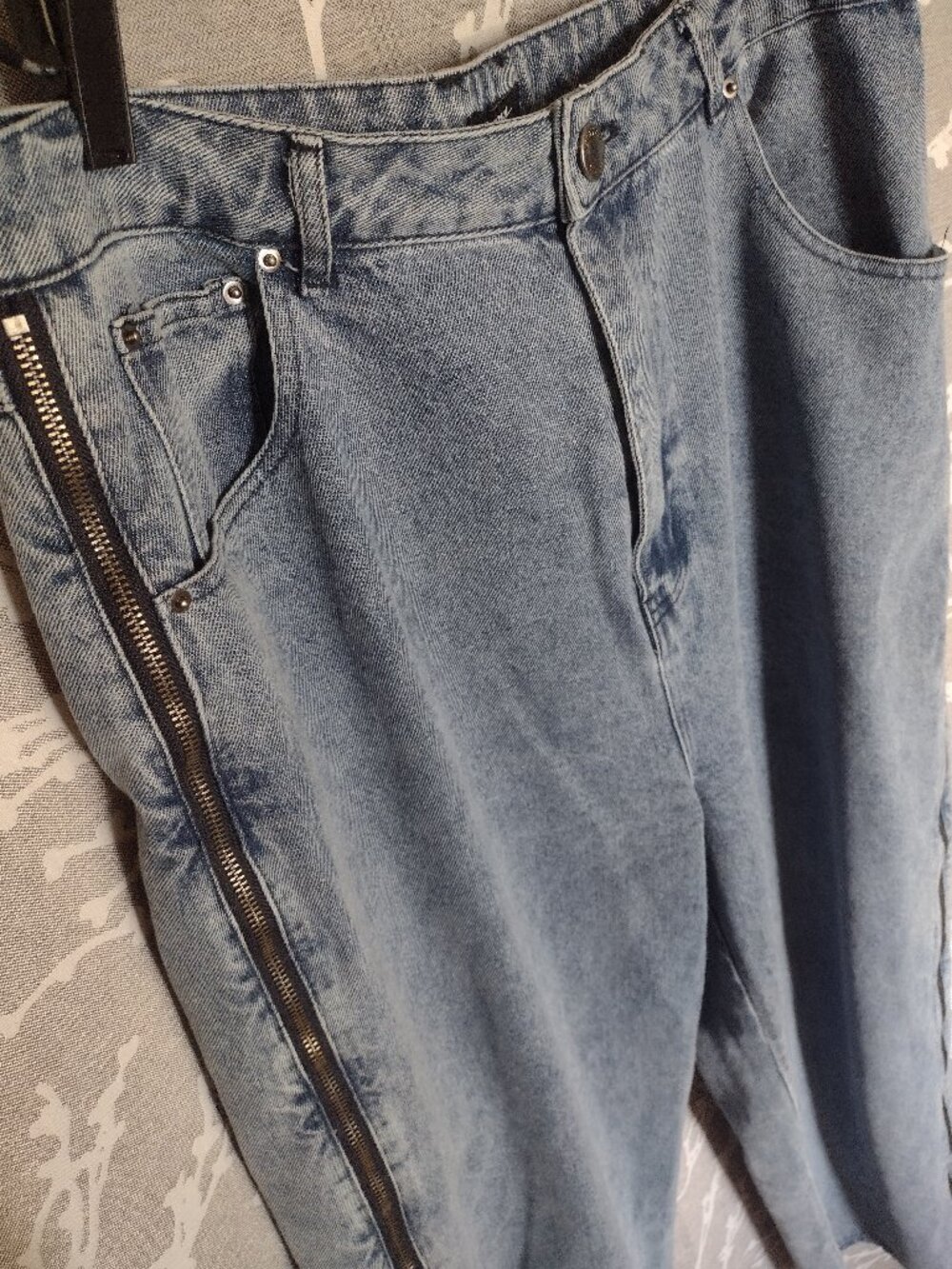 Nasty Gal Zip Seam Jeans